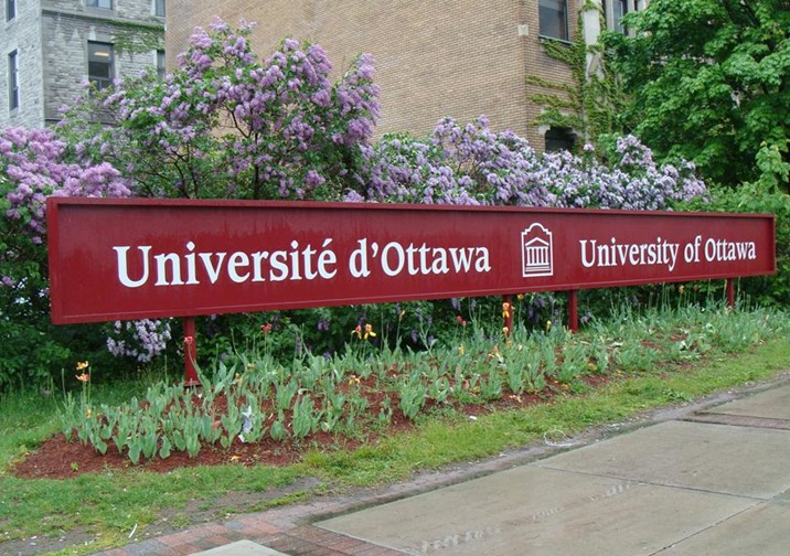 University of Ottawa ̫ѧ.jpg
