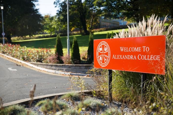 Alexandra College ɺѧ.jpg