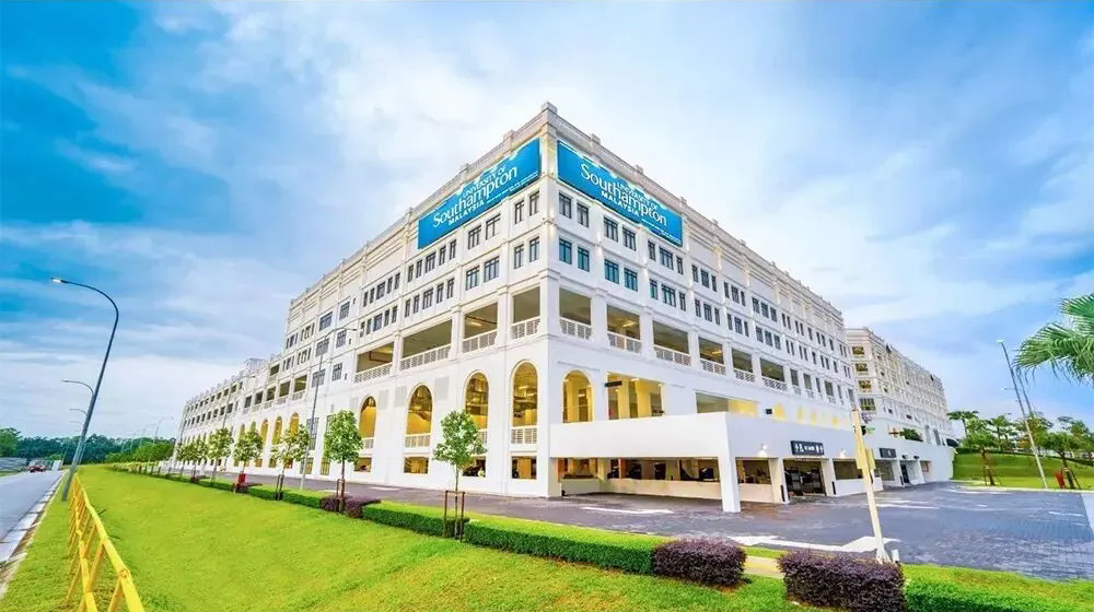 �ϰ��նٴ�ѧ�������Ƿ�У (1).jpg