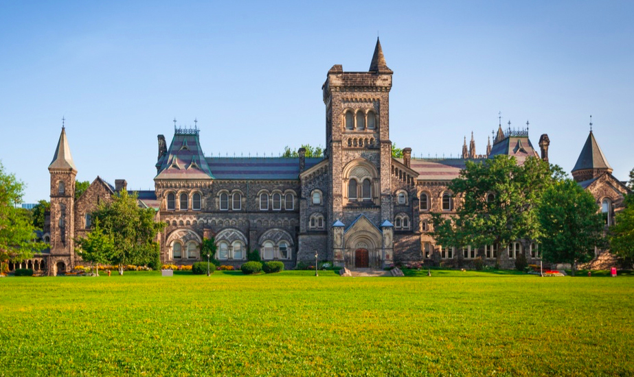 多伦多大学-美图.jpg